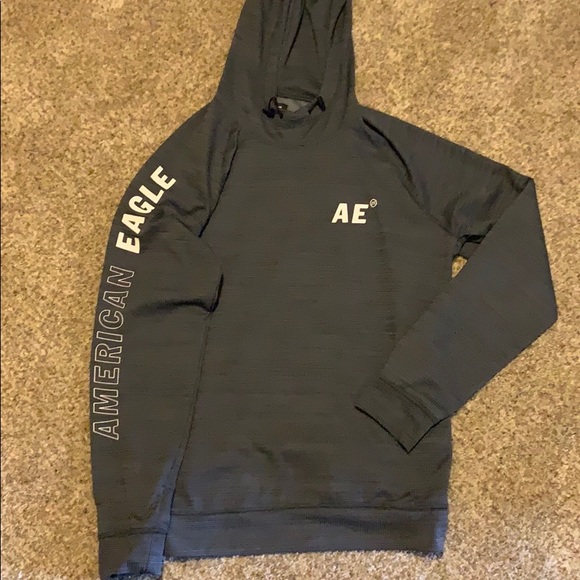 American Eagle shirt hoodie - Picture 2 of 6